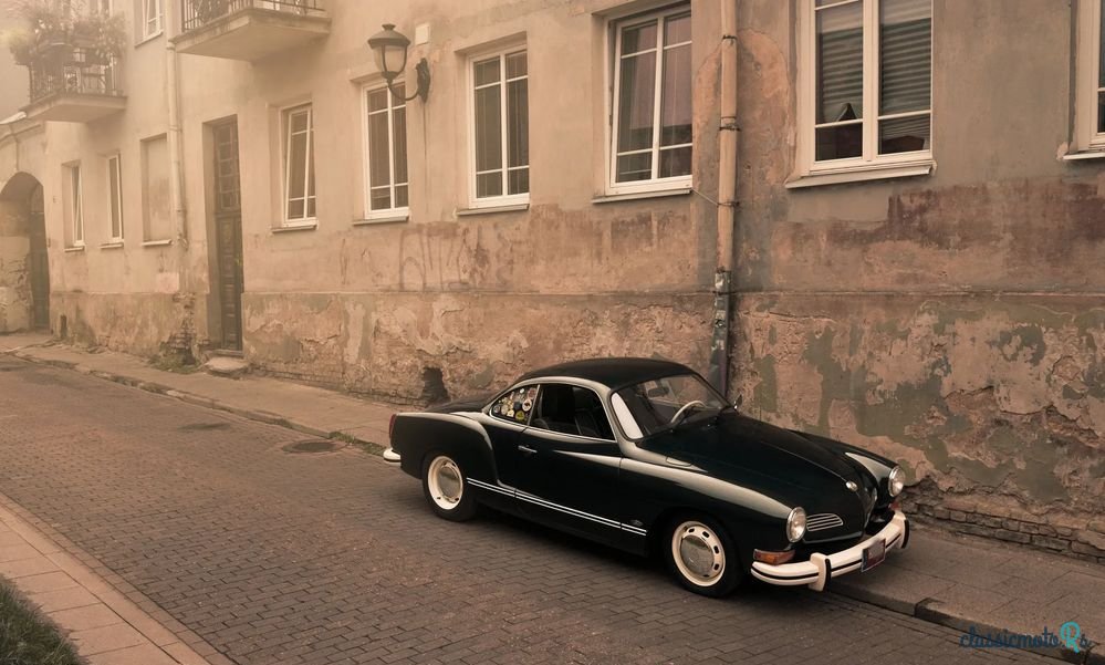1973' Volkswagen Karmann Ghia photo #4