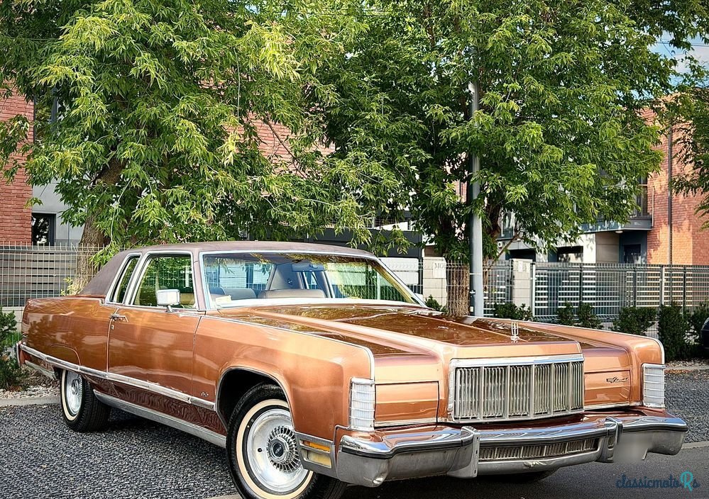 1976' Lincoln Continental photo #3