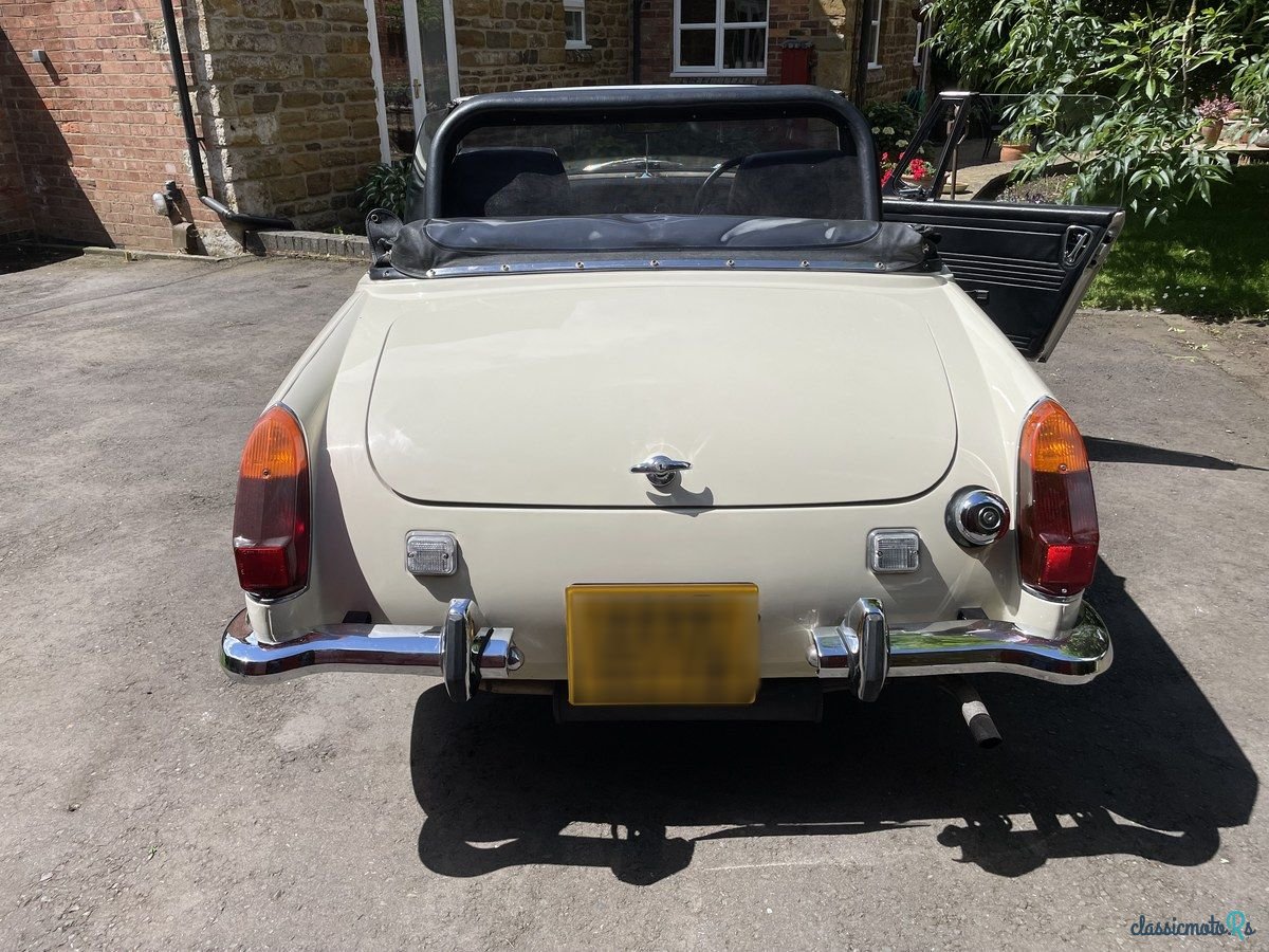 1973' MG Midget photo #4