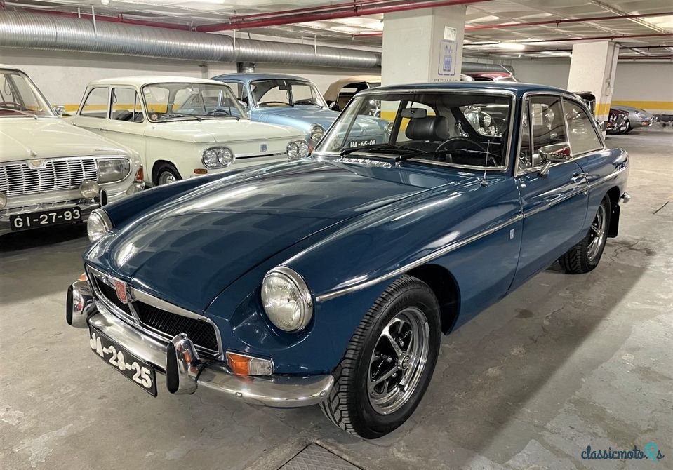 1973' MG MGB photo #1