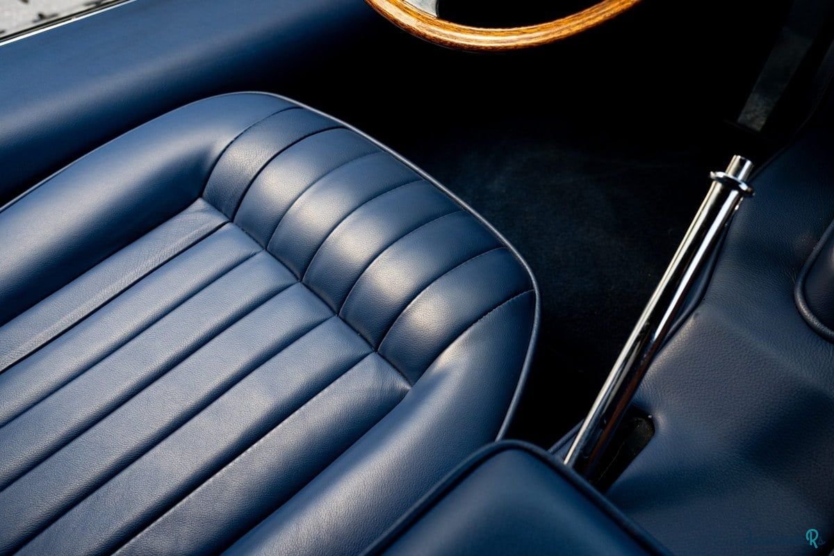 1965' Jaguar E-Type photo #6