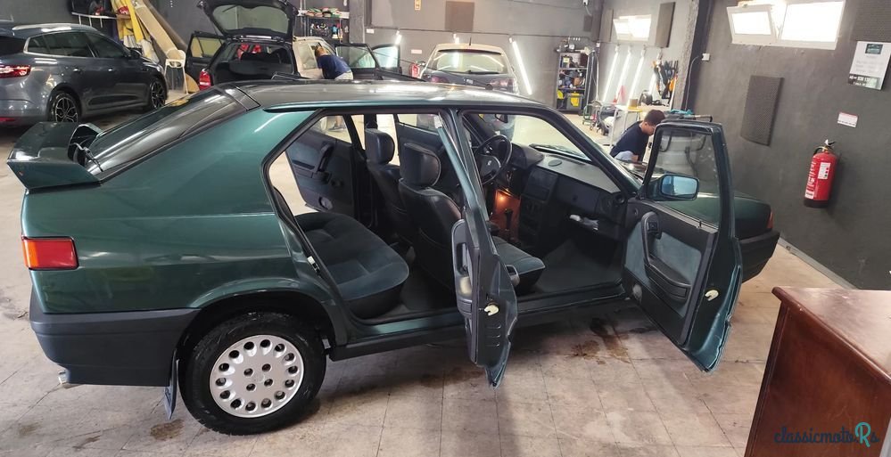 1990' Alfa Romeo 33 photo #3