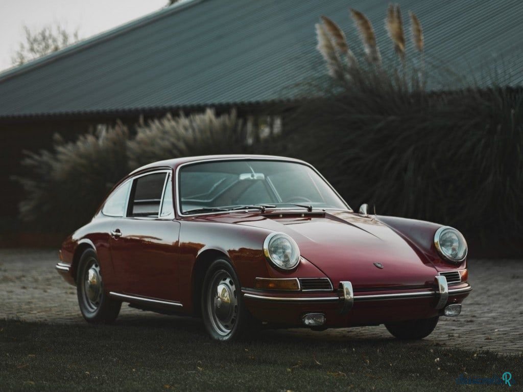 1965' Porsche 911 Coupe photo #5