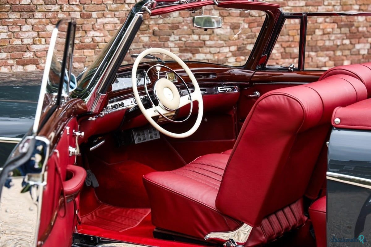 1960' Mercedes-Benz 220 photo #2