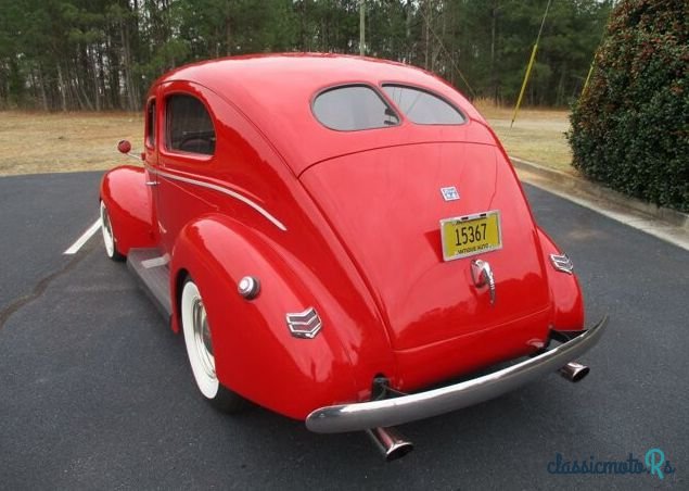 1940' Ford photo #2