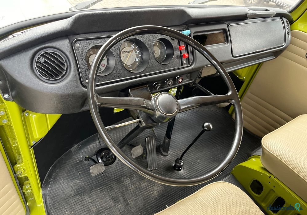 1969' Volkswagen Transporter photo #3