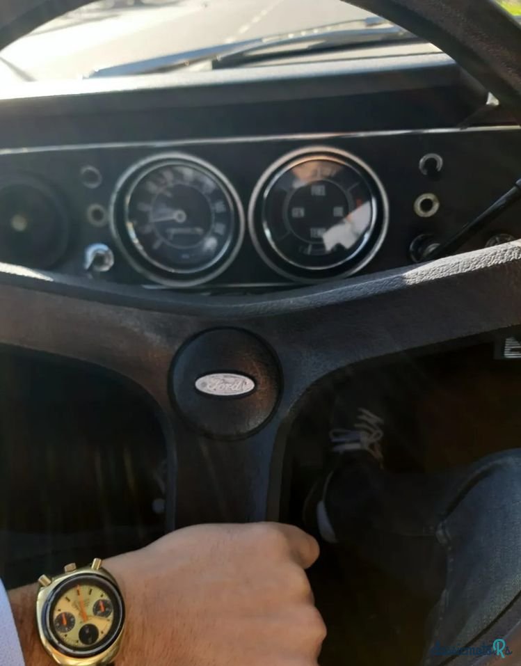 1969' Ford Cortina photo #6