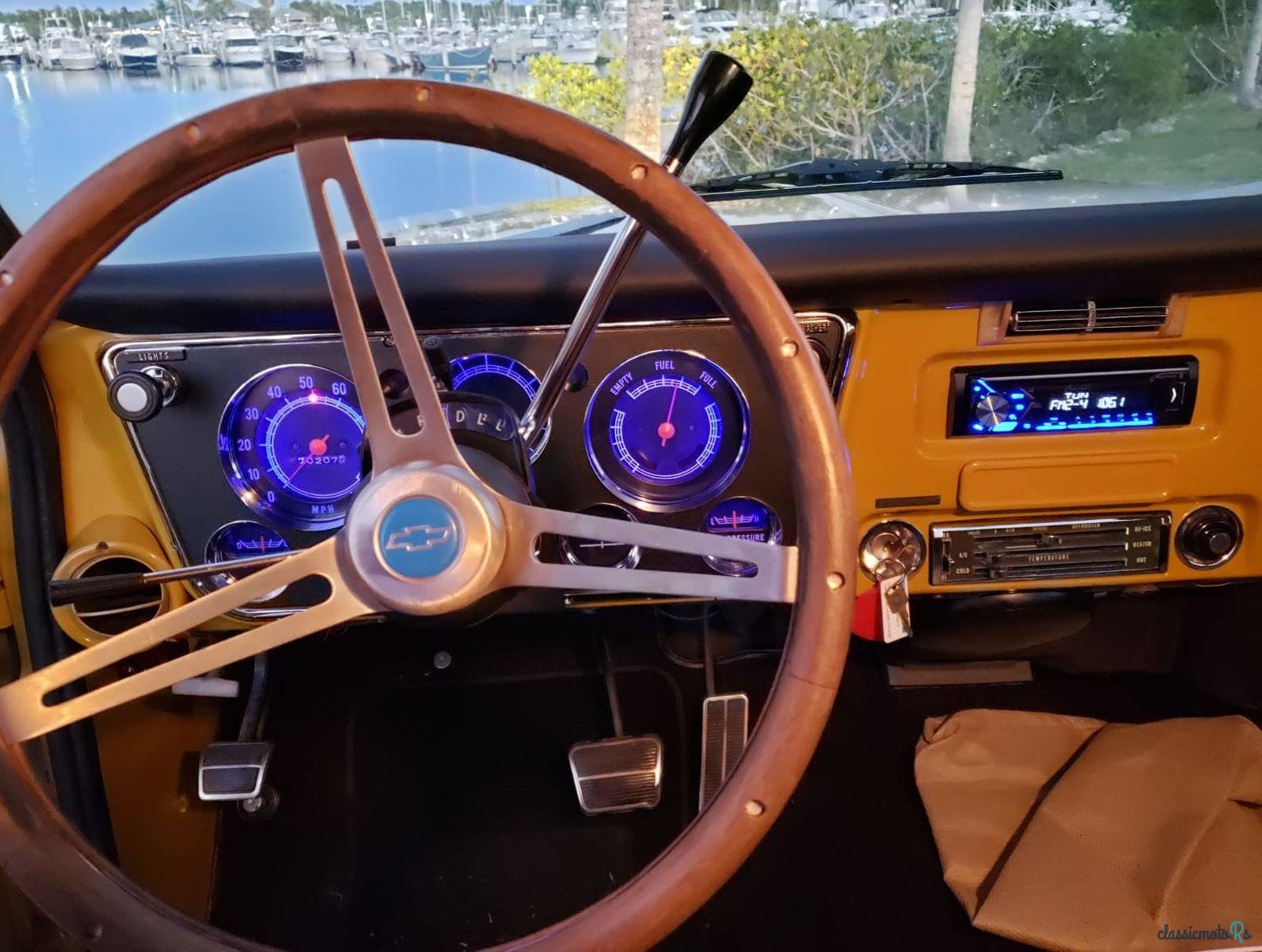 1972' Chevrolet C/K Truck photo #2