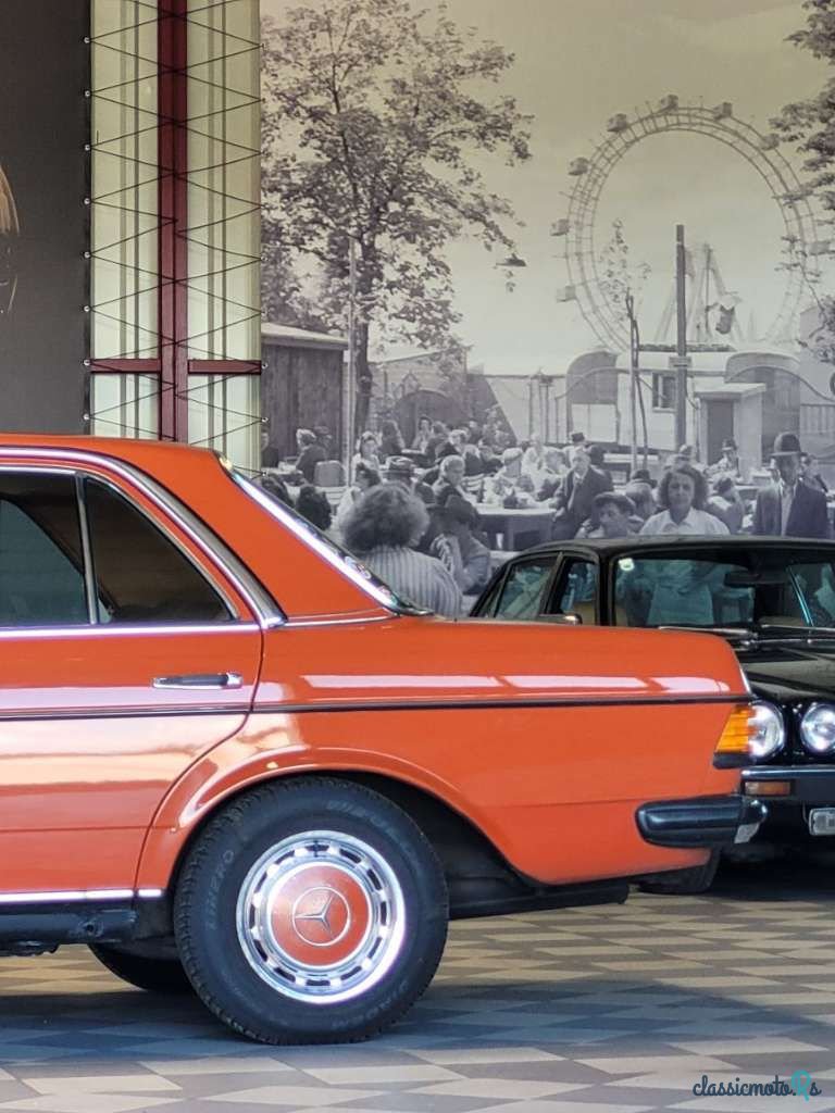 1979' Mercedes-Benz W123 220 D photo #5