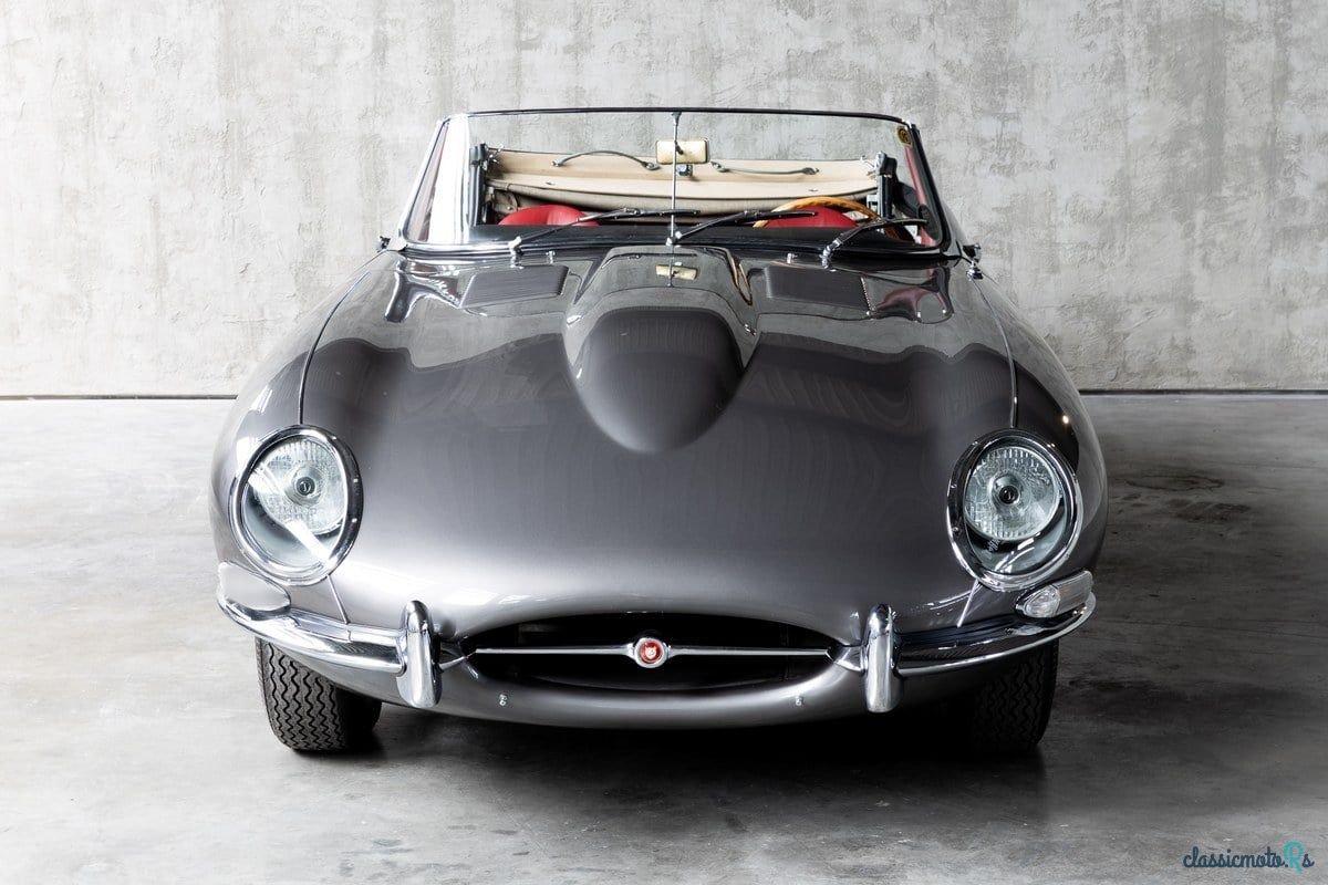 1961' Jaguar E-Type photo #5