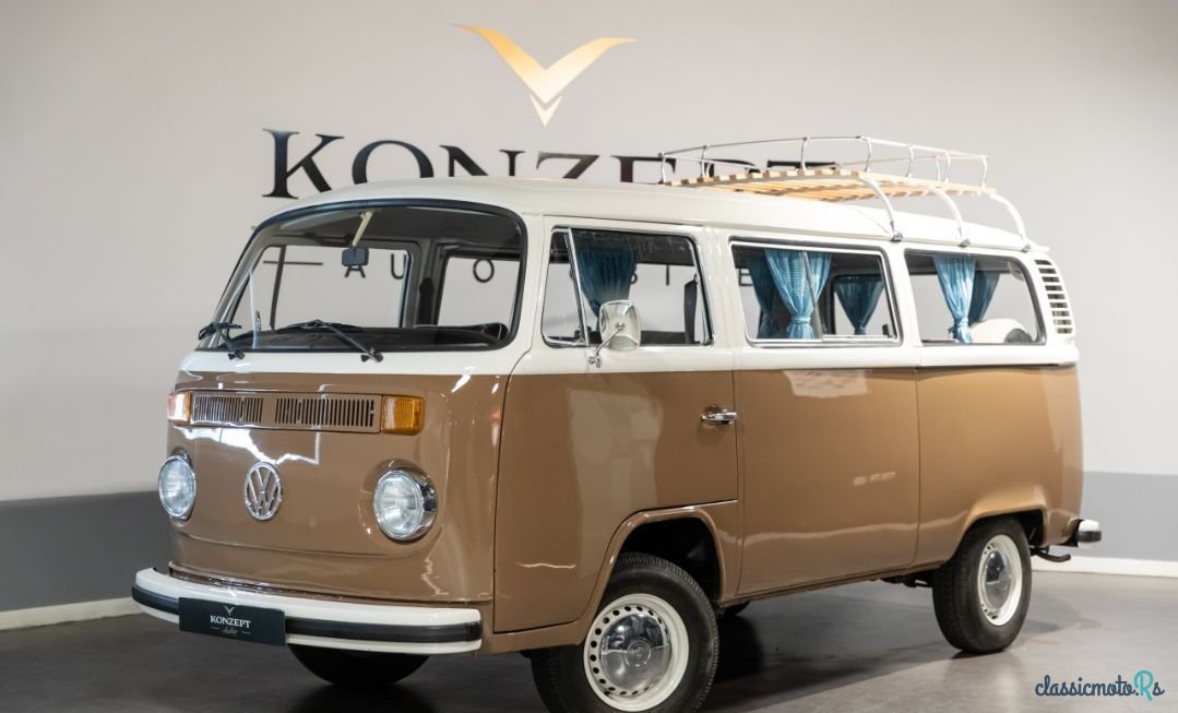 1973' Volkswagen Type 2 photo #1