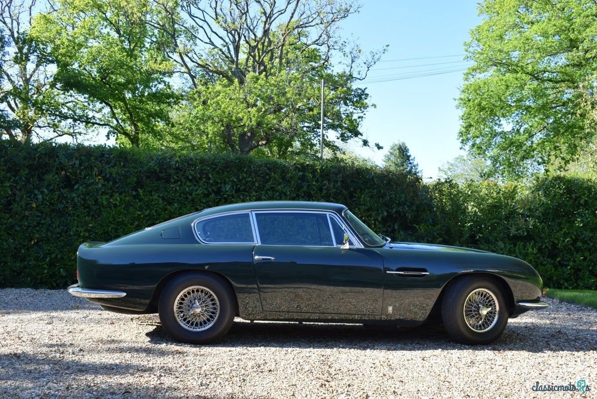 1967' Aston Martin DB6 photo #5