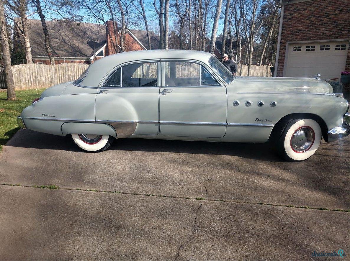1949' Buick Roadmaster Sedan photo #2