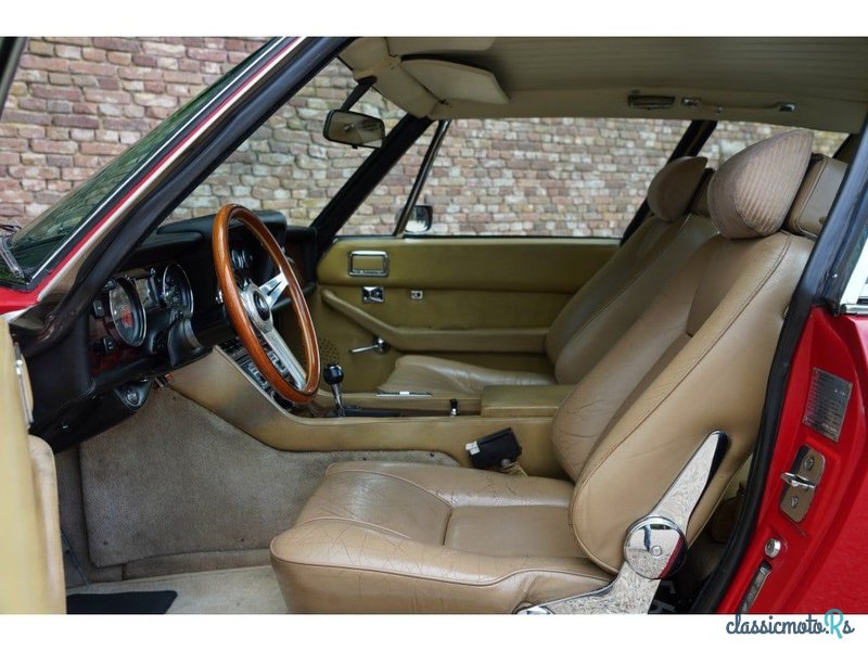 1976' Jensen Interceptor photo #3