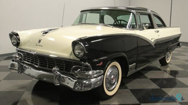 1956' Ford Crown Victoria photo #4