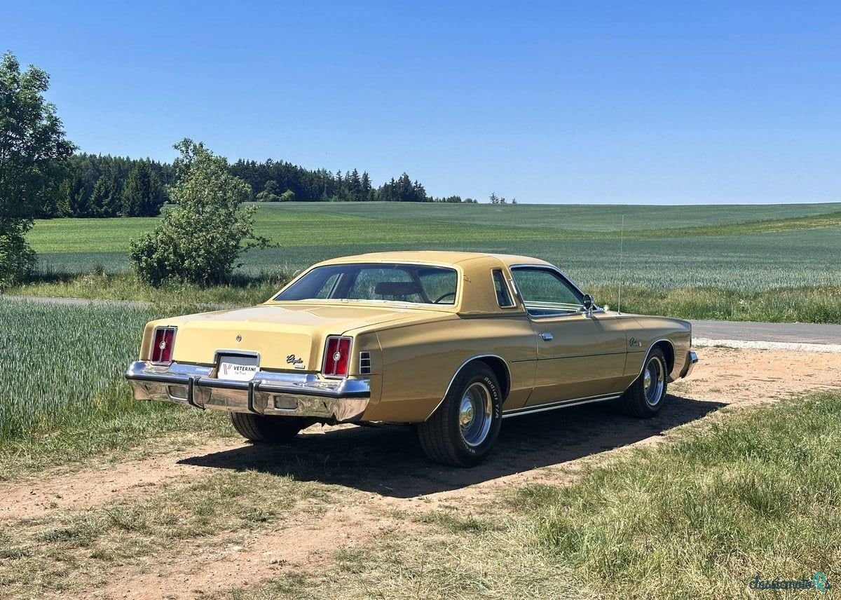 1976' Chrysler Cordoba photo #5