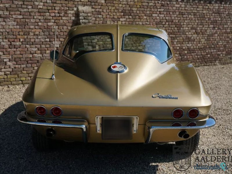 1963' Chevrolet Corvette photo #6
