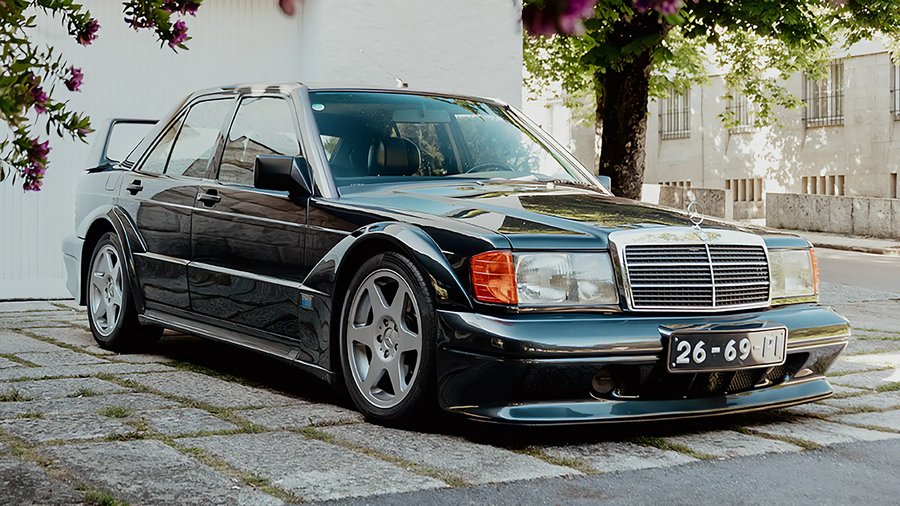 Museu do Caramulo comprou um Mercedes 190E EVO II e só tem um defeito