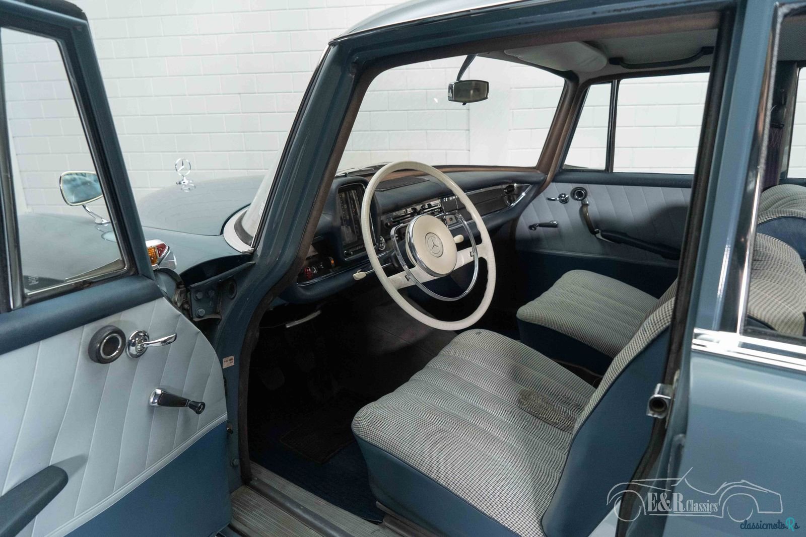 1963' Mercedes-Benz 190C photo #2