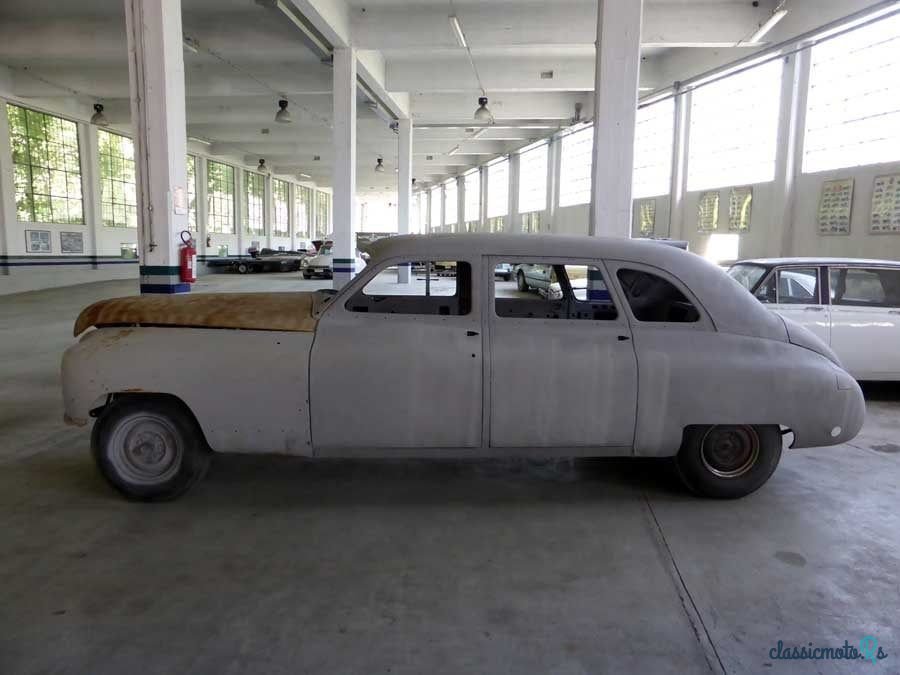 1949' Packard Super 8 photo #2