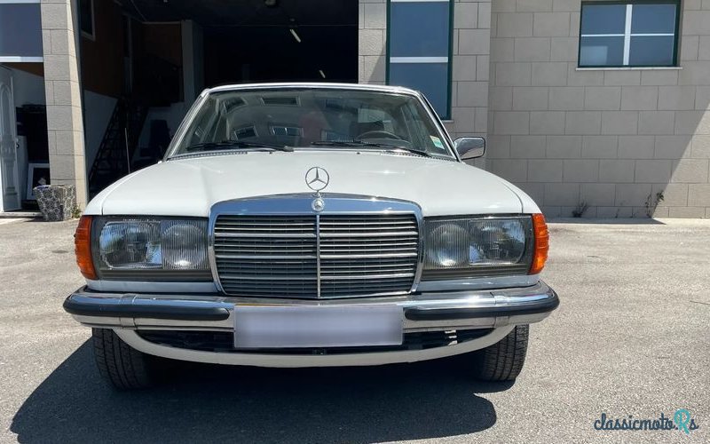 1978' Mercedes-Benz 230 photo #2