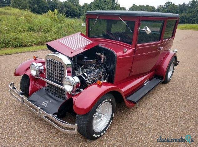 1927' Oldsmobile photo #2