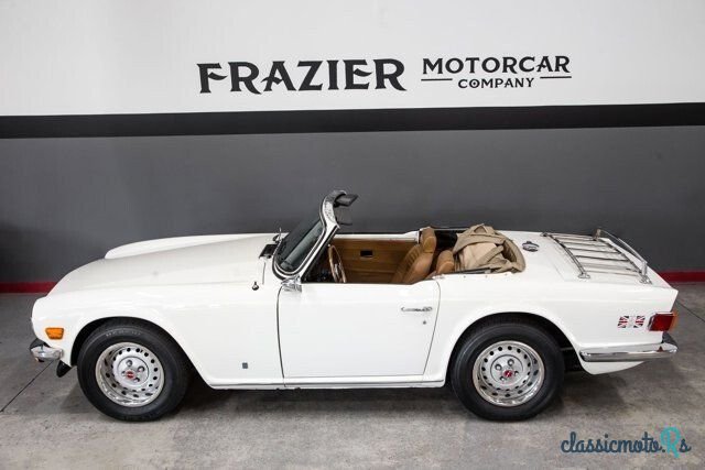 1976' Triumph TR6 photo #4