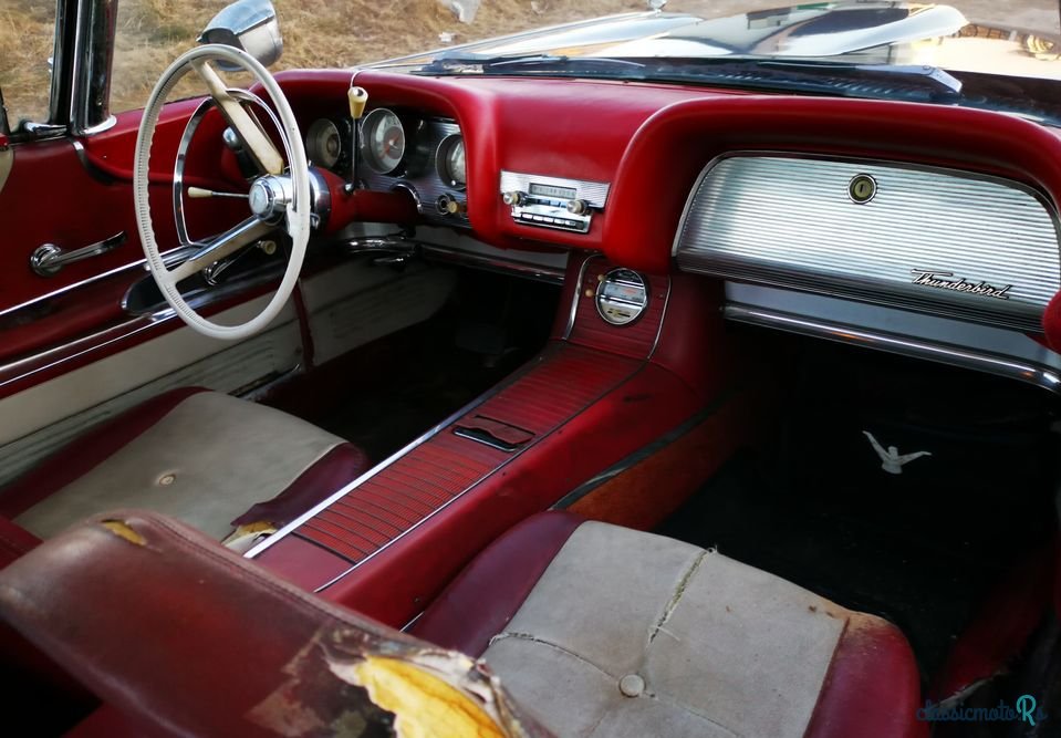 1960' Ford Thunderbird photo #4