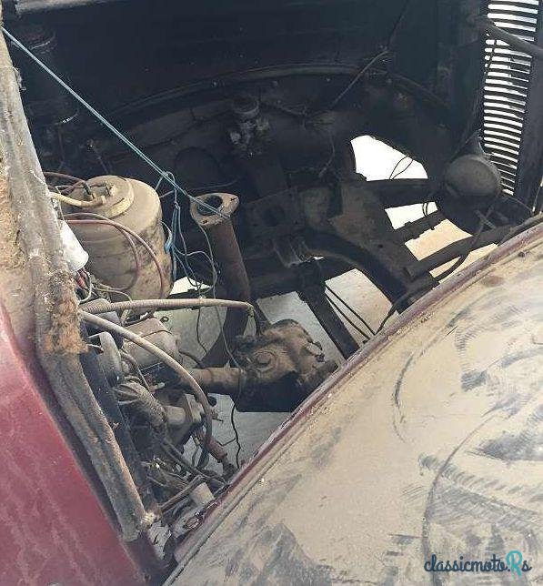 1947' Austin photo #2