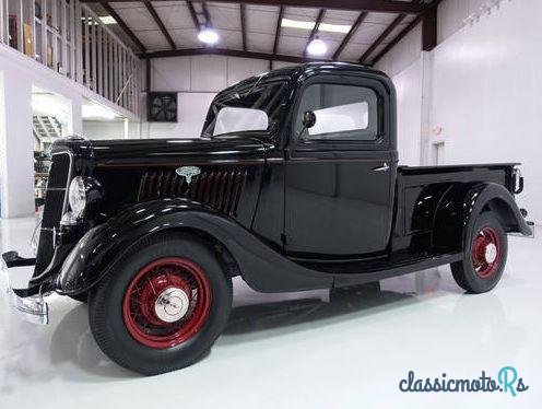 1935' Ford Truck photo #6