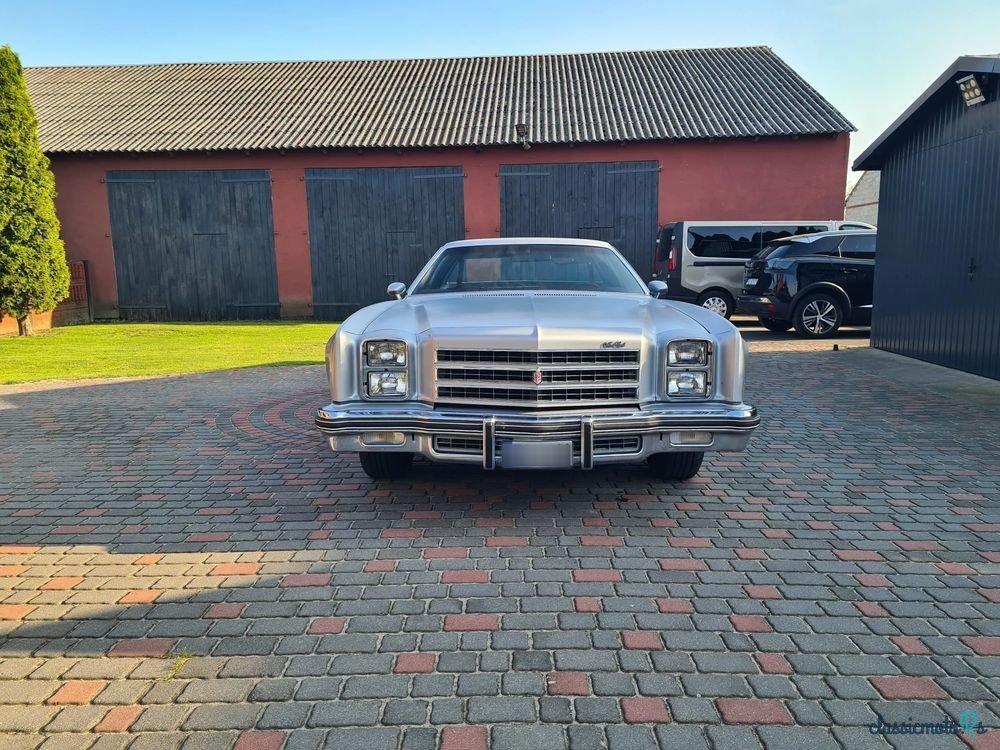 1976' Chevrolet Monte Carlo photo #2