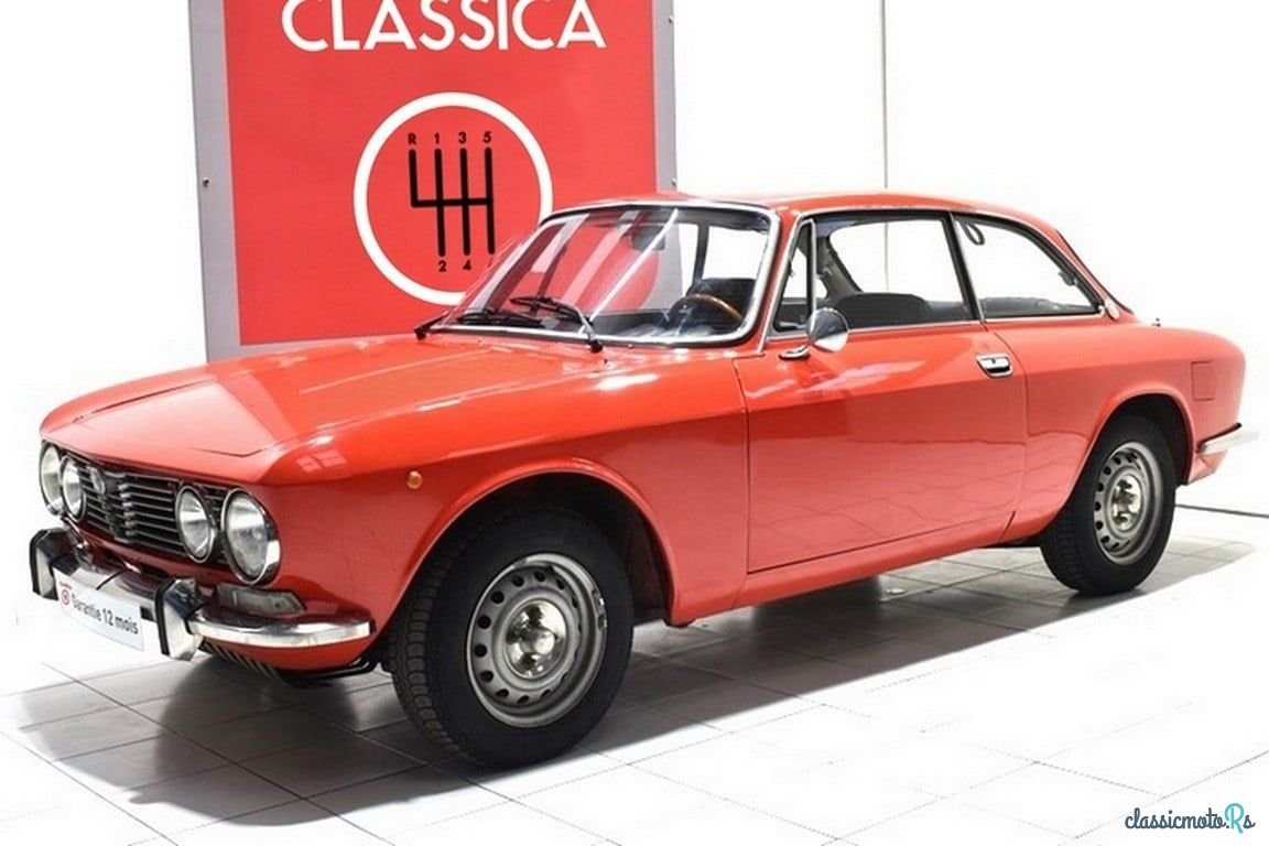 1975' Alfa Romeo Gt Junior photo #1