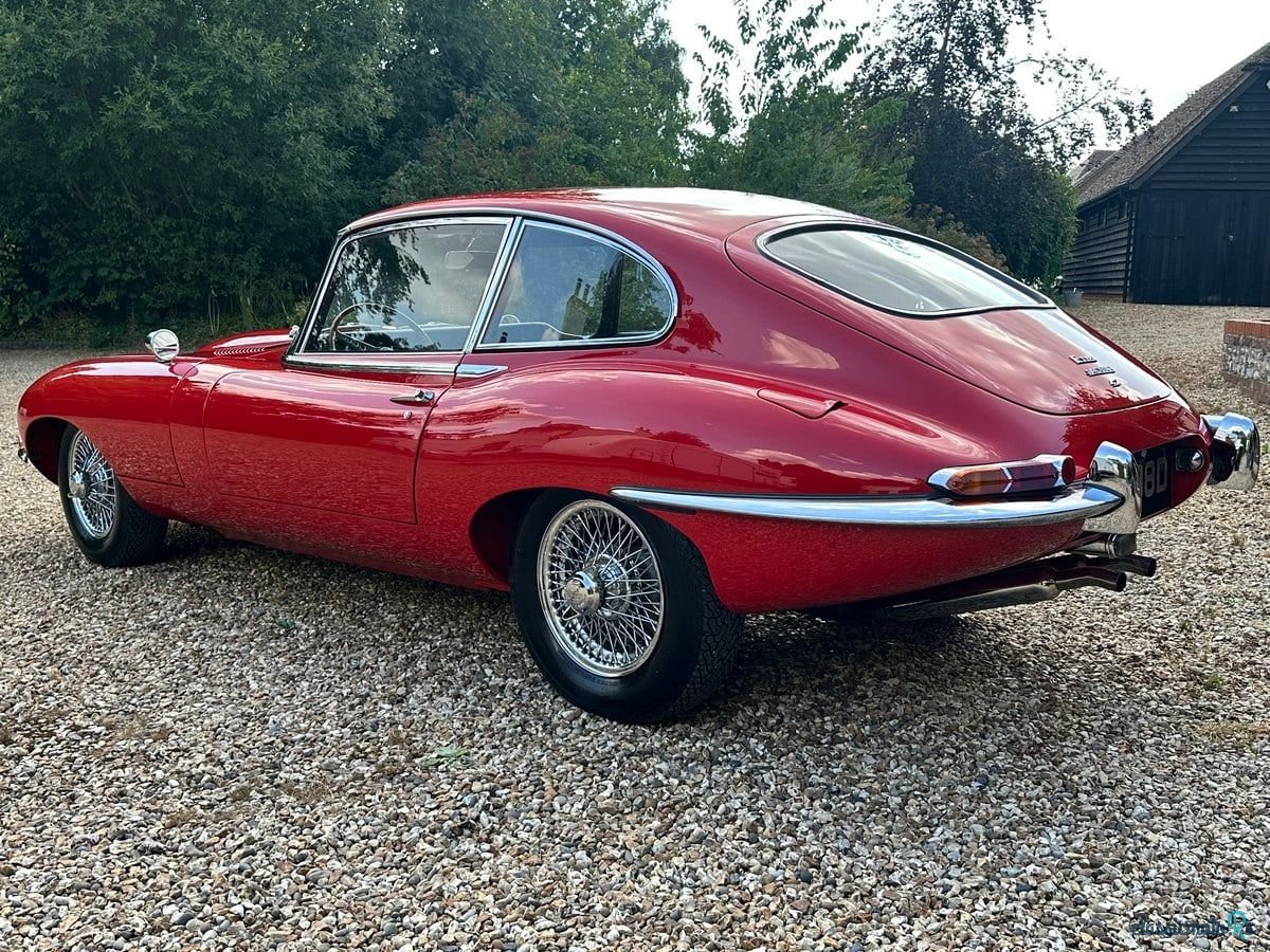 1966' Jaguar E-Type photo #3