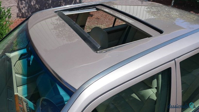 1994' Mercedes-Benz E420 photo #3