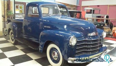 1948' Chevrolet Thriftmaster photo #2