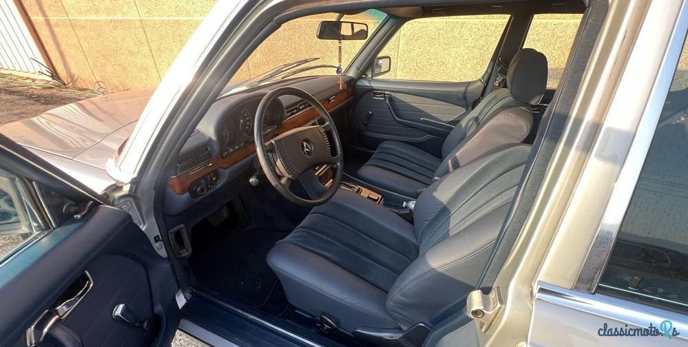 1979' Mercedes-Benz 280 photo #6