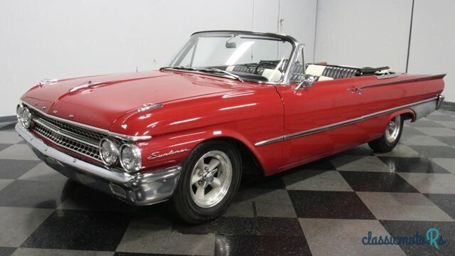 1961' Ford Galaxie photo #5