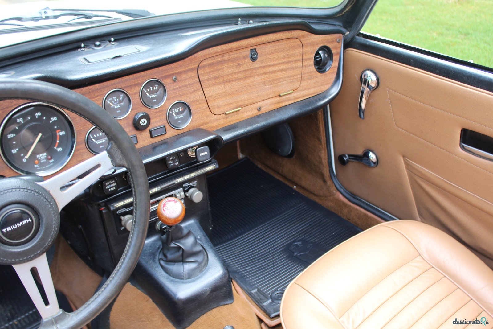 1974' Triumph TR6 photo #4