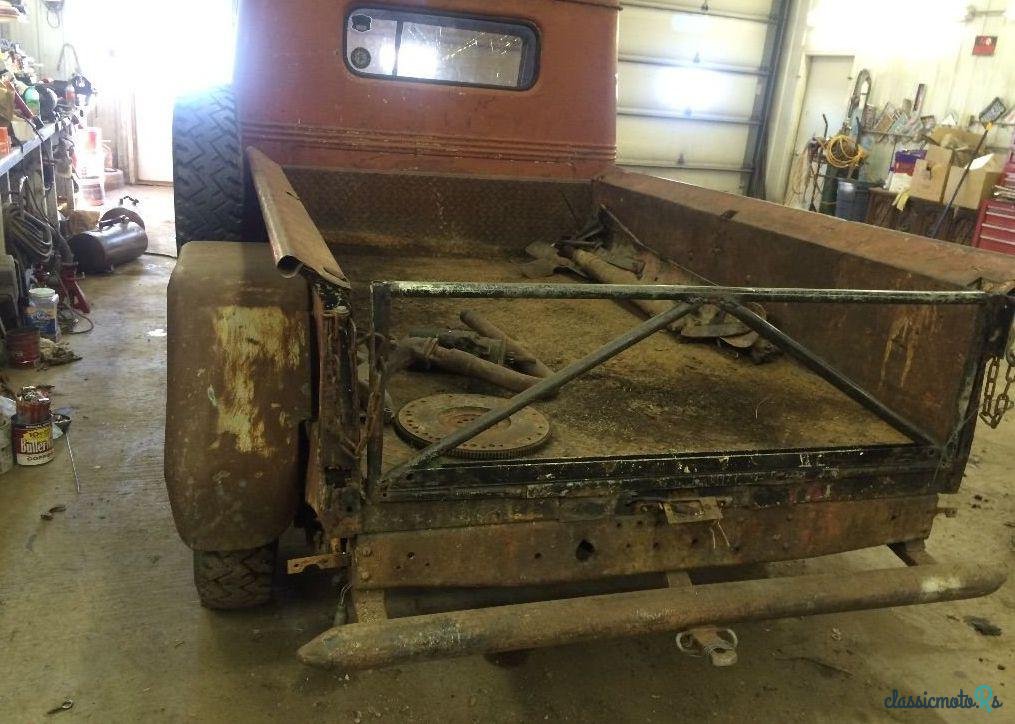 1949' Willys Overland photo #3