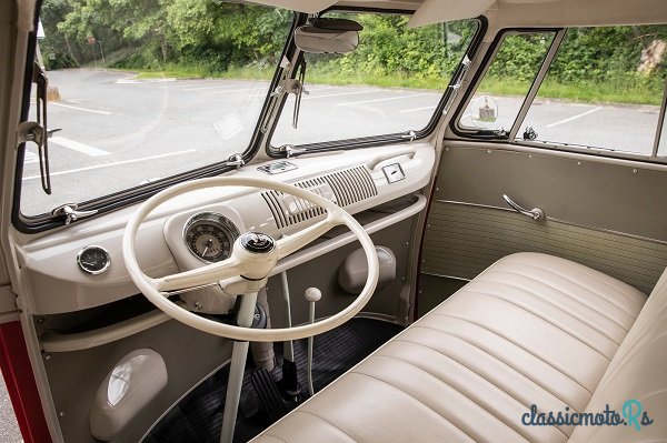 1962' Volkswagen Vanagon photo #4