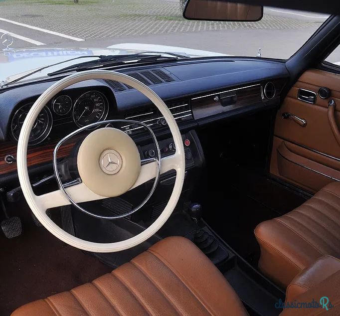 1969' Mercedes-Benz 250 photo #4