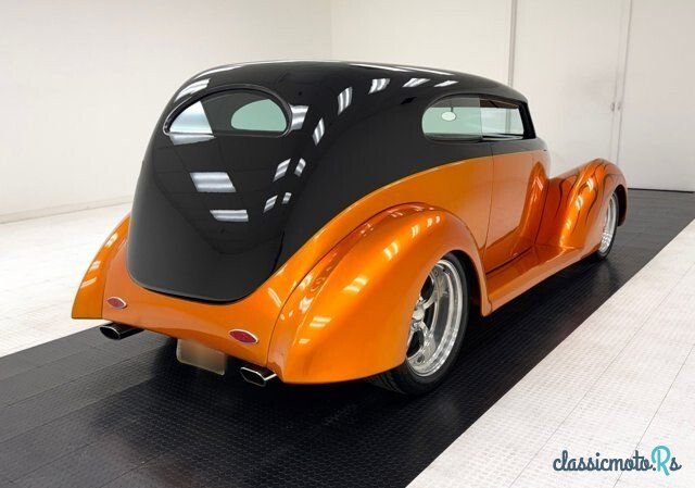 1939' Ford Deluxe photo #5
