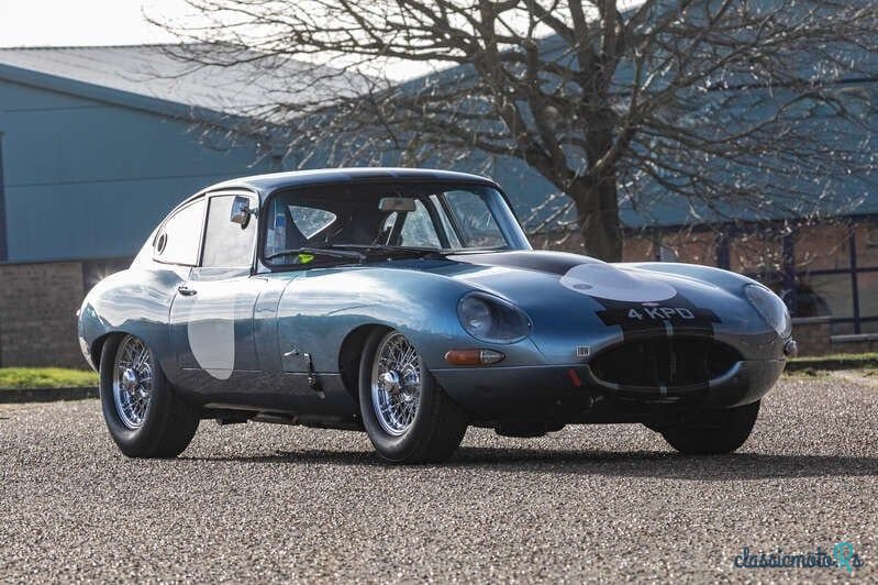 1961' Jaguar E-Type photo #1