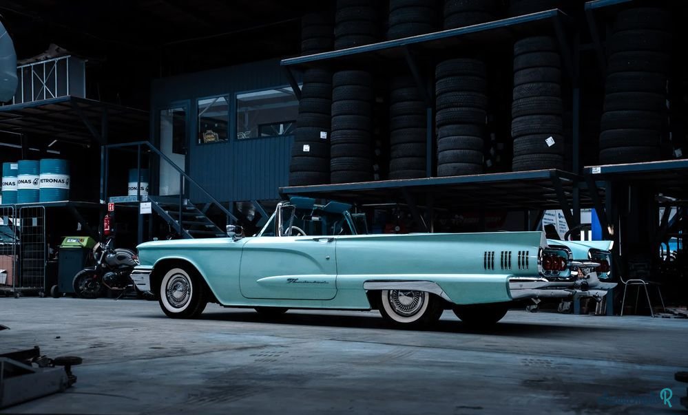 1960' Ford Thunderbird photo #6