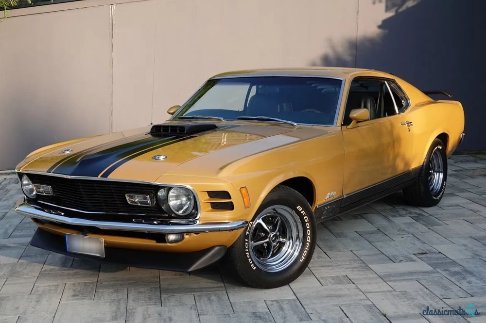 1970' Ford Mustang Mach-E photo #2