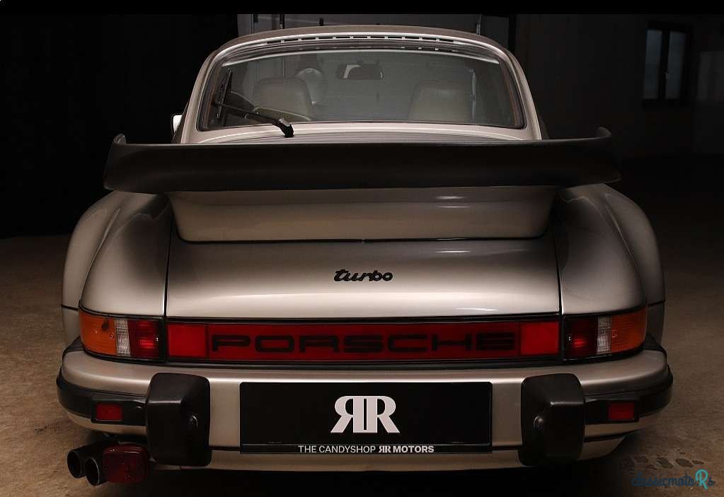 1980' Porsche 911 photo #2