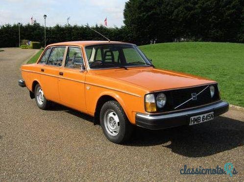 1975' Volvo 244 Dl photo #4