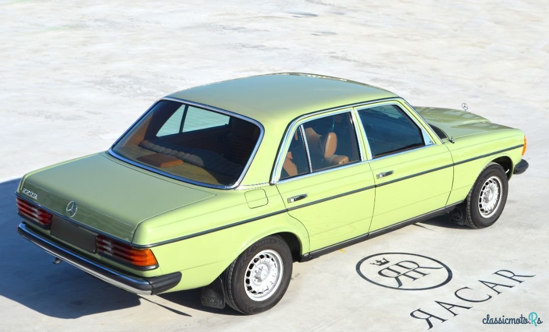 1977' Mercedes-Benz 220 photo #5