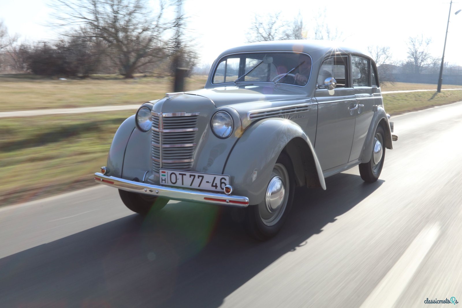1949' Moskvitch 400 photo #3