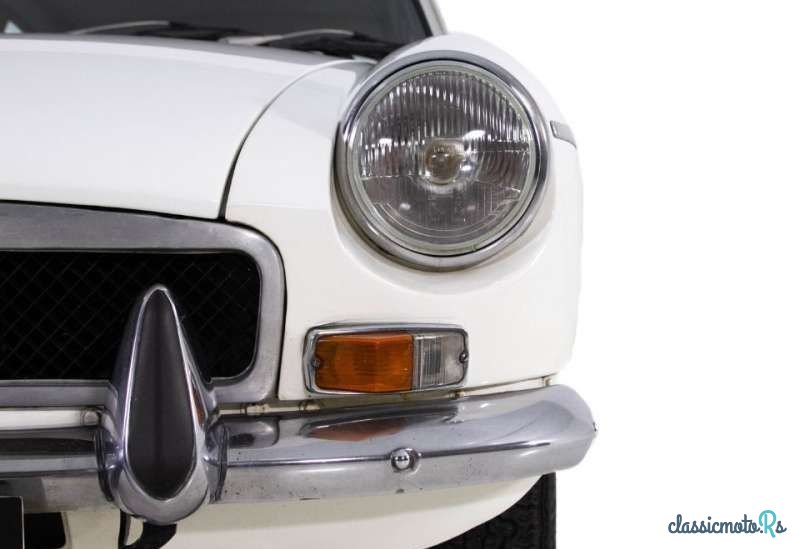 1973' MG MGB photo #3